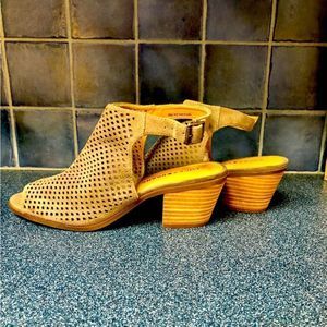 Lucky Brand Tan Perforated Suede Open-Heel Sandals